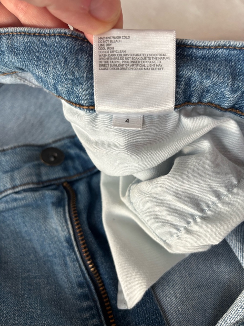 Uniqlo High Rise Wide Straight Leg Jeans Medium Wash Blue Denim Size 32 - Picture 10 of 15